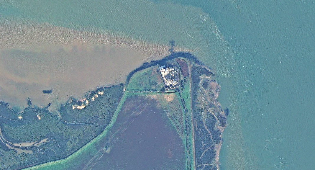 Satellite image of Medway pylon