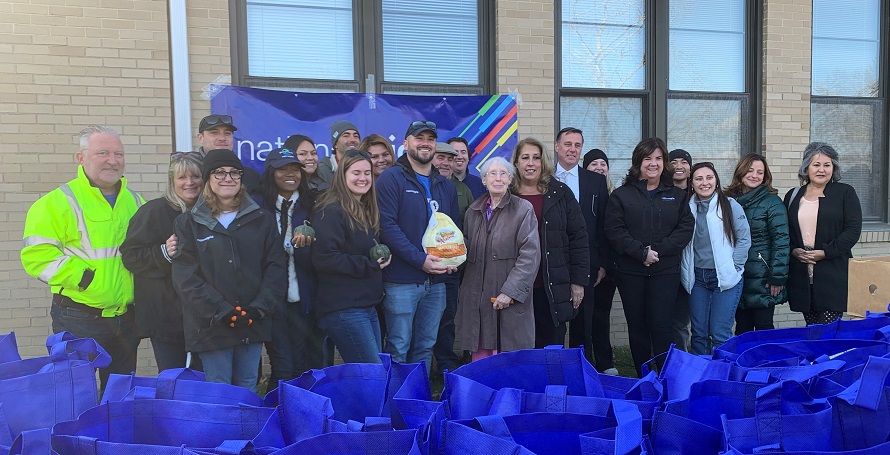 Donating Thanksgiving Meals to the Riverhead Community