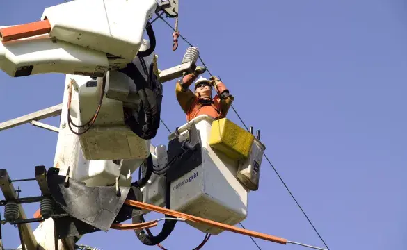 National Grid Crews Responding to Damage