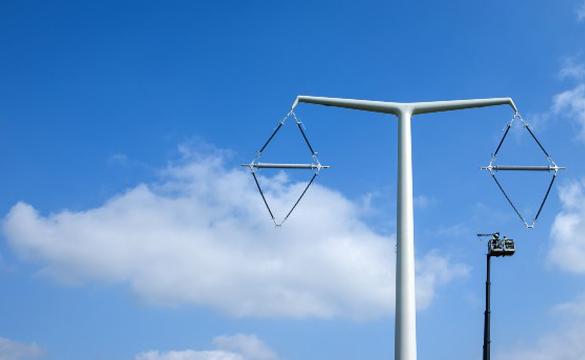 New electricity T-pylon under construction
