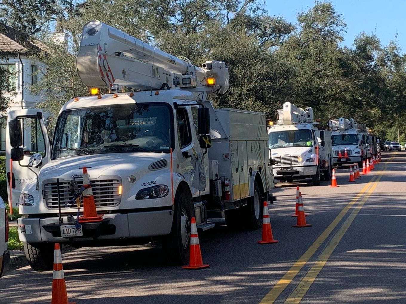 A group of vehicles in a queue