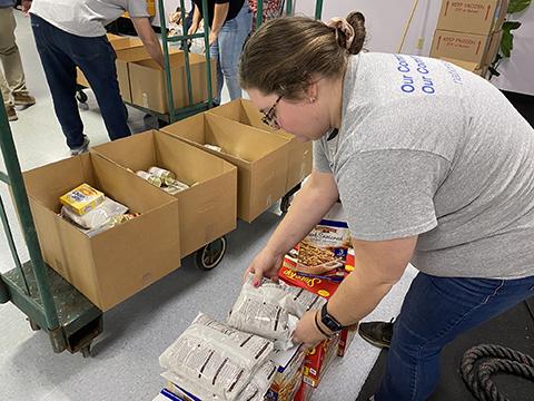 Thanksgiving week at Syracuse’s Brady Market