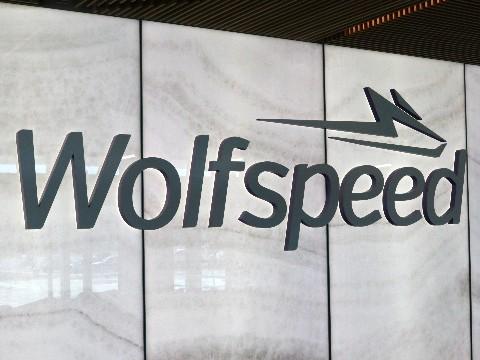 Wolf speed Logo