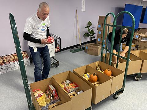 Thanksgiving week at Syracuse’s Brady Market