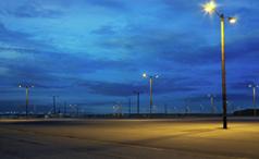 smb_0001_traditional-parking-lot
