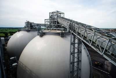 Biomass domes at Drax power station