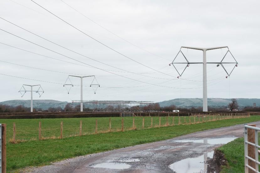 HCP - T-pylon stringing 10