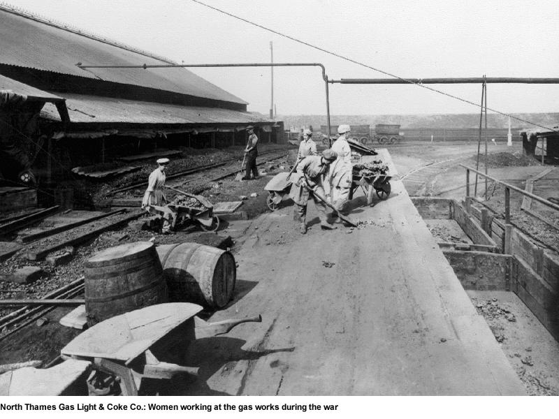 Women working at gas works during the war - used for the National Grid story 'VE Day 2020: The people powering the nation during WW2'