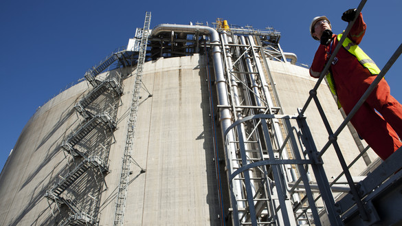 LNG Grain tank