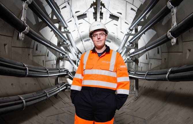 Nathan Hunt in London Power Tunnels
