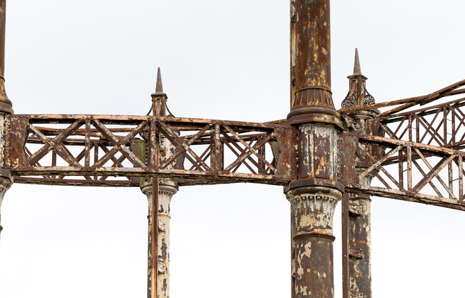 Close up of the top pillars of the Great Yarmouth Gas Holder