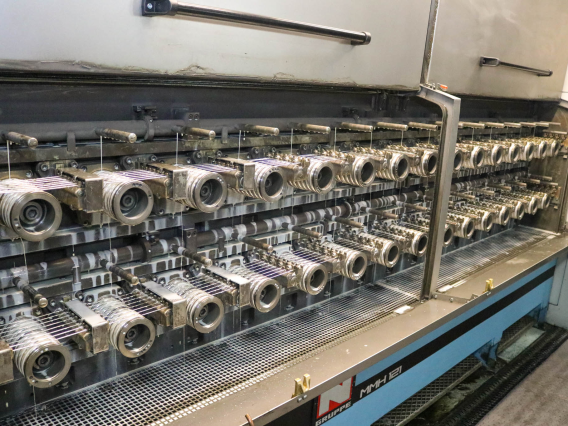 Inside a wire pulling machine